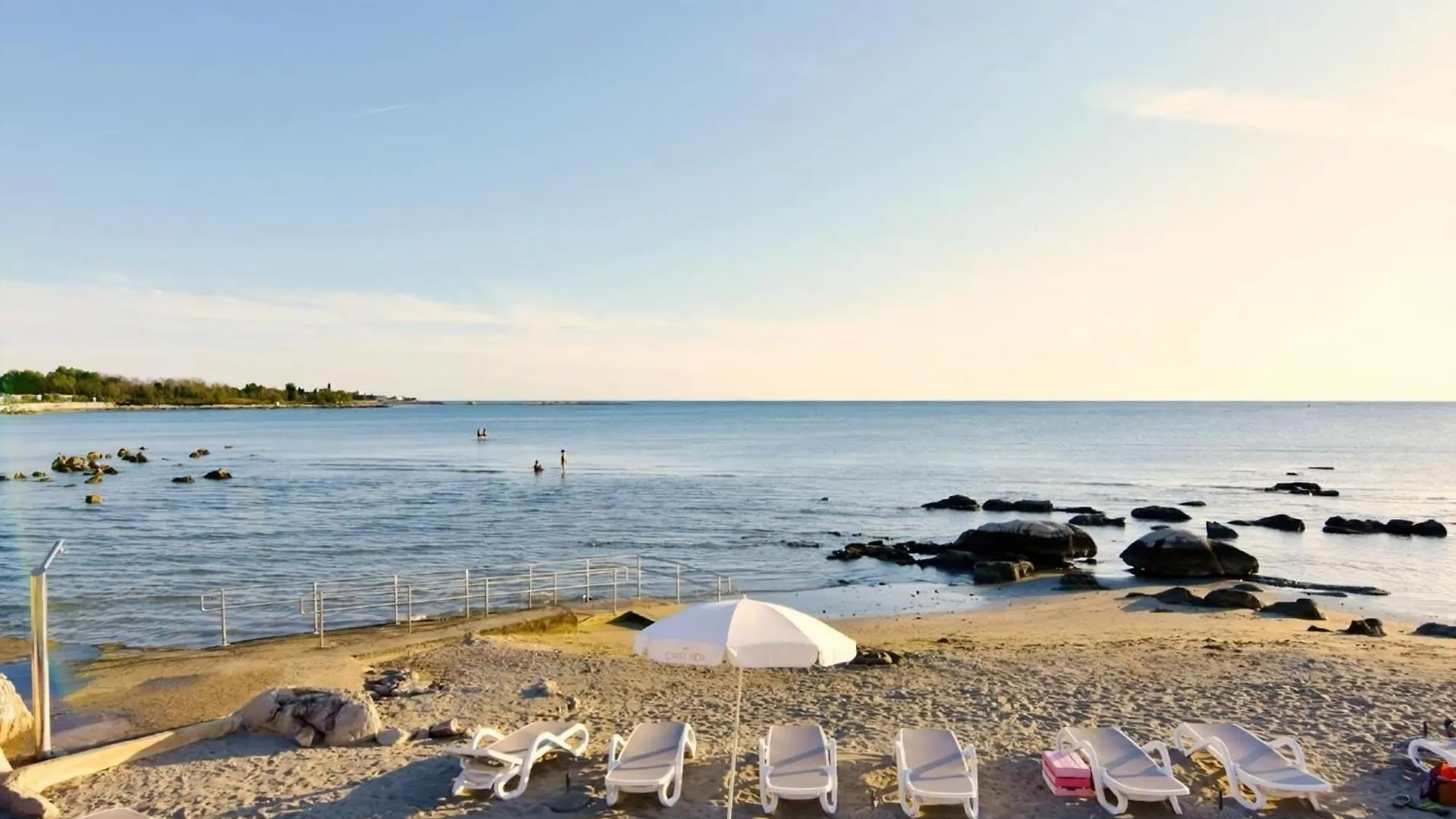 Klimatisierte Wohnung In Zambratija Mit Grill Und Meerblick Umag
