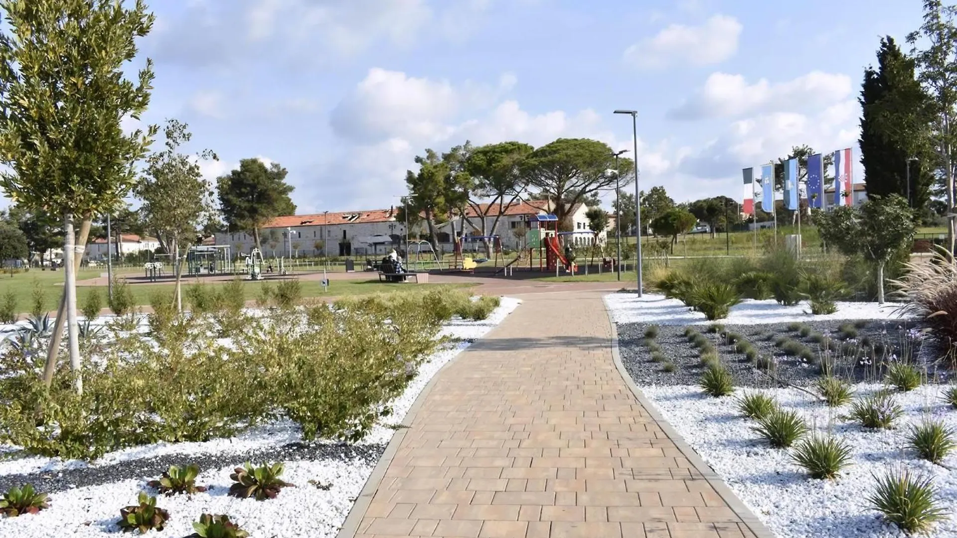Apartment Klimatisierte Wohnung In Zambratija Mit Grill Und Meerblick Umag